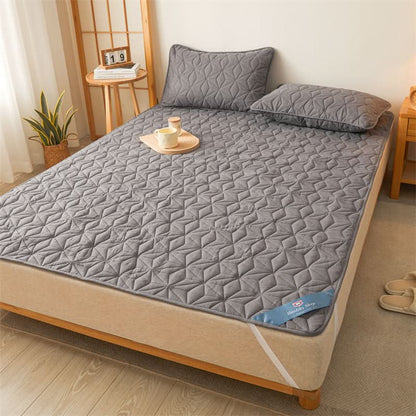 Waterproof Mattress Pad with Elastic Band Fit-Galonda